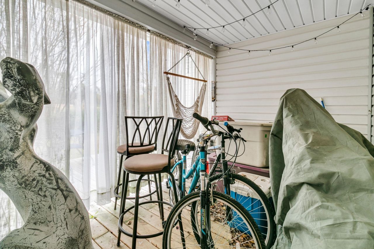 151 Darcy Avenue Photo 27