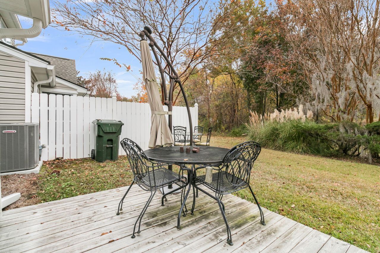 151 Darcy Avenue Photo 29