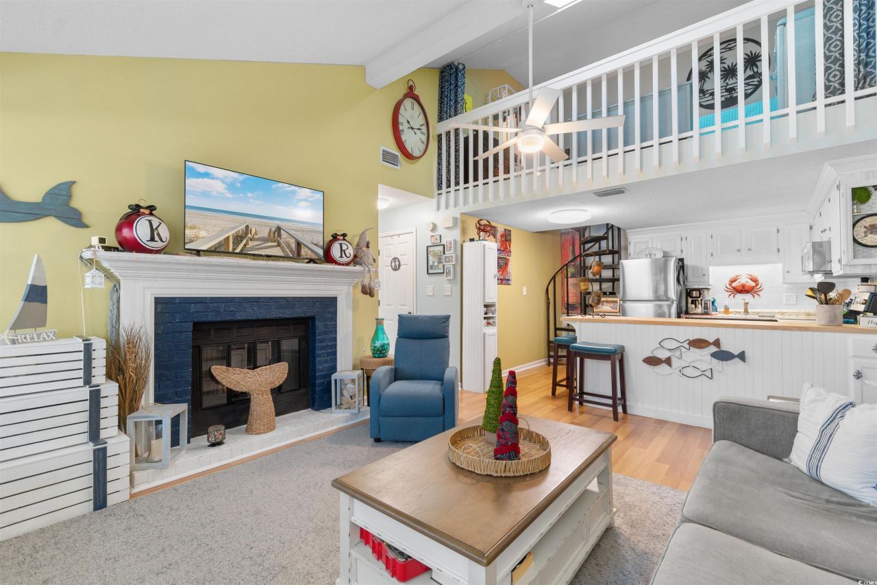 1206 Tiffany Ln. Photo 5