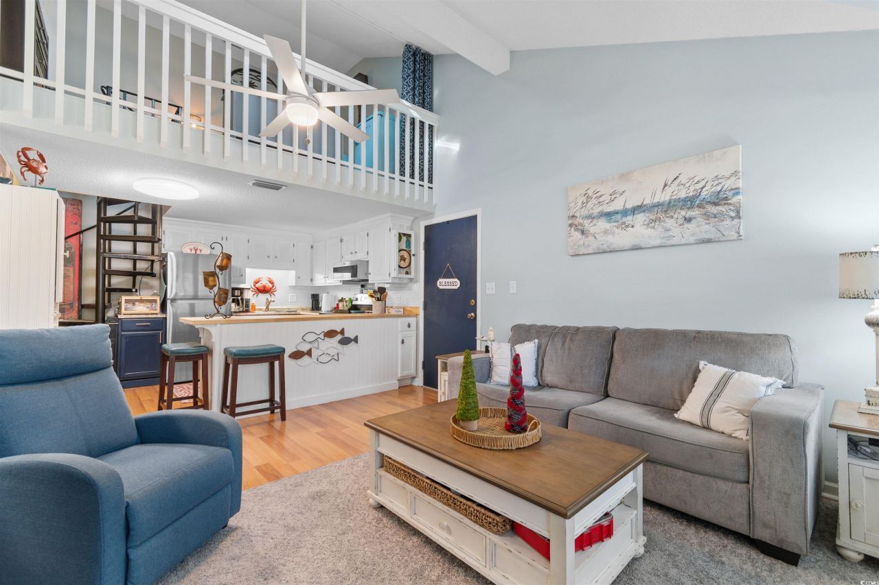 1206 Tiffany Ln. Photo 6