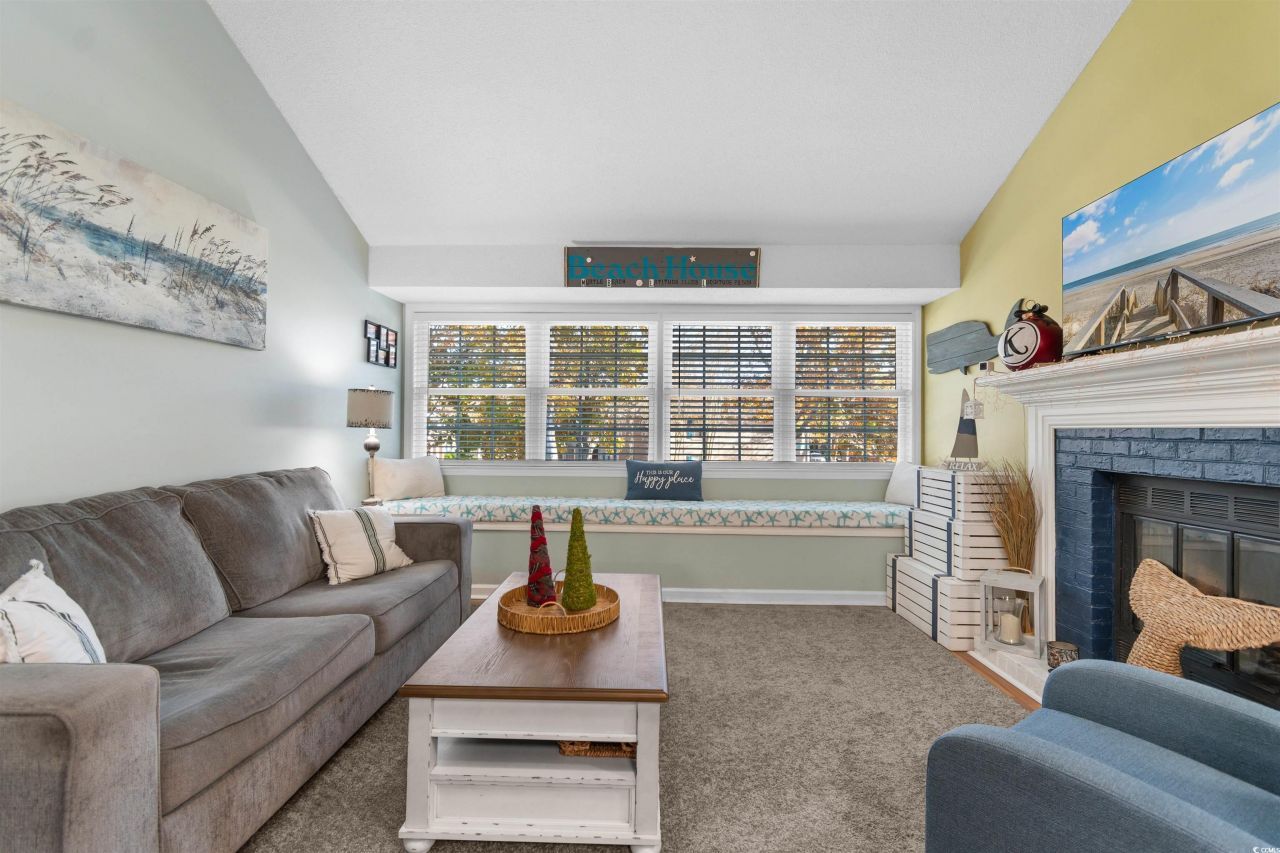 1206 Tiffany Ln. Photo 8