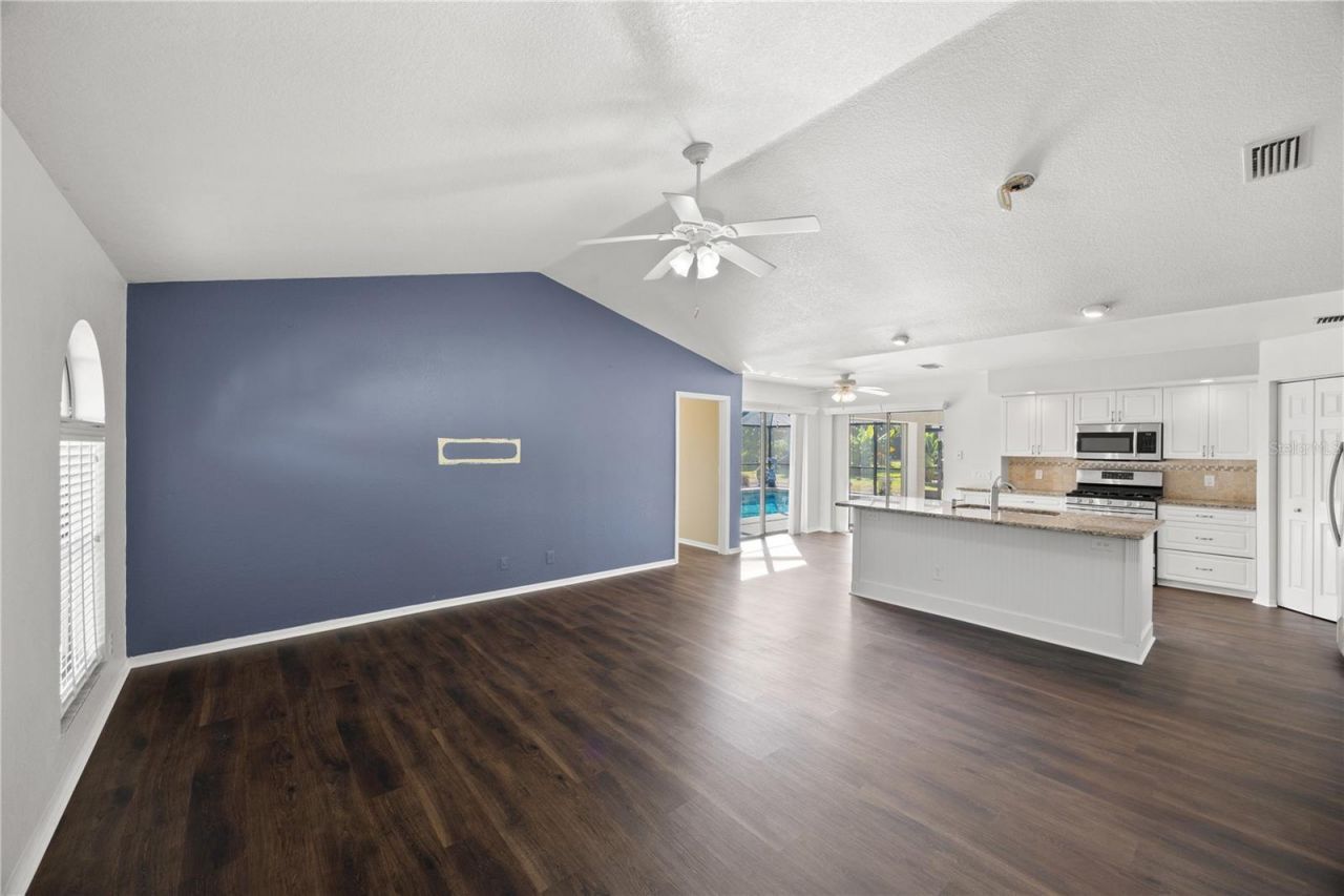 2108 Nuremberg Boulevard, Punta Gorda, FL 33983 Photo
