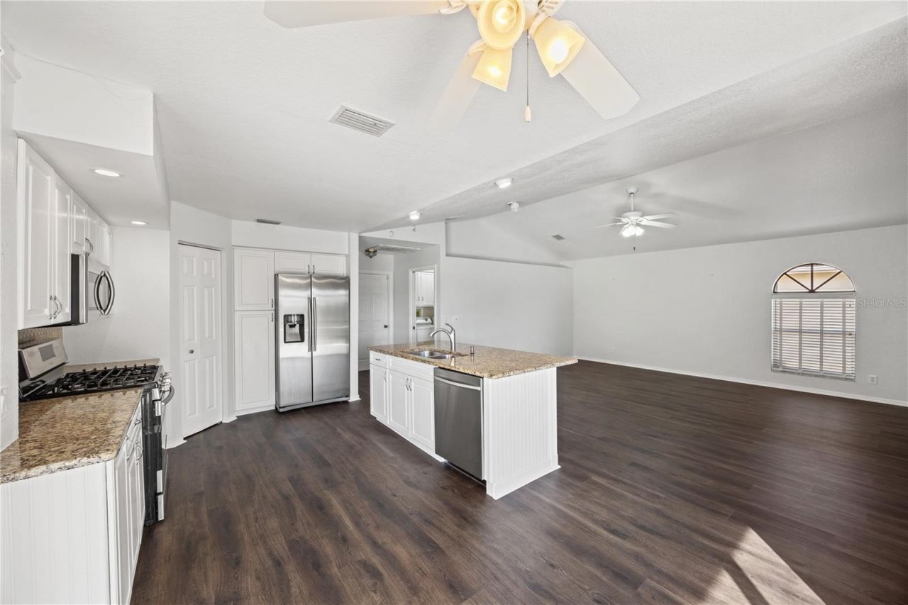 2108 Nuremberg Boulevard, Punta Gorda, FL 33983 Photo