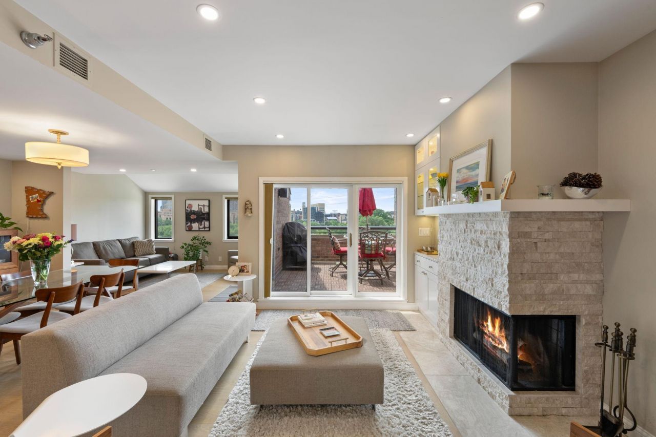 110 1st Avenue Ne, Unit F412, Minneapolis, MN 55413 Main Photo