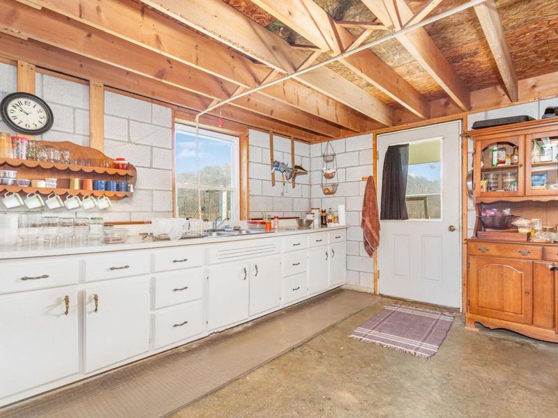 30870 Jug Run Road, Frazeysburg, OH 43822 Photo 16