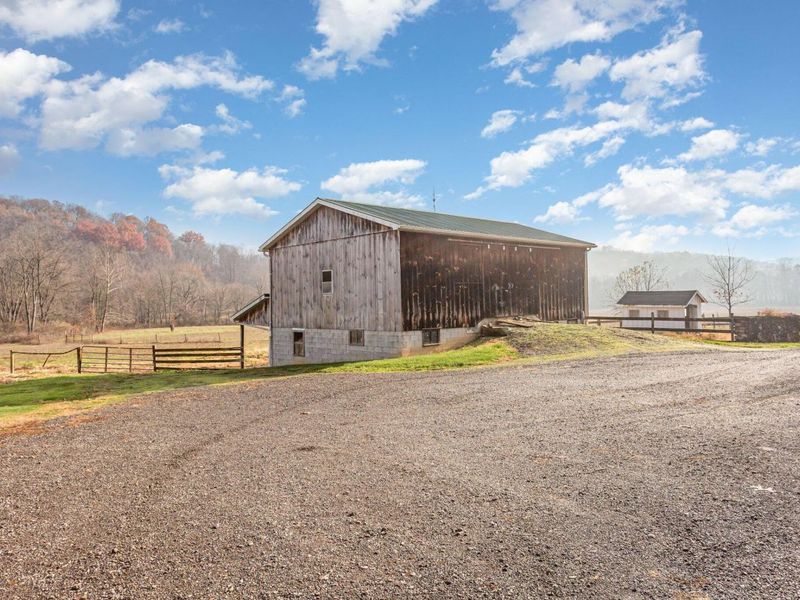 30870 Jug Run Road, Frazeysburg, OH 43822 Photo 22