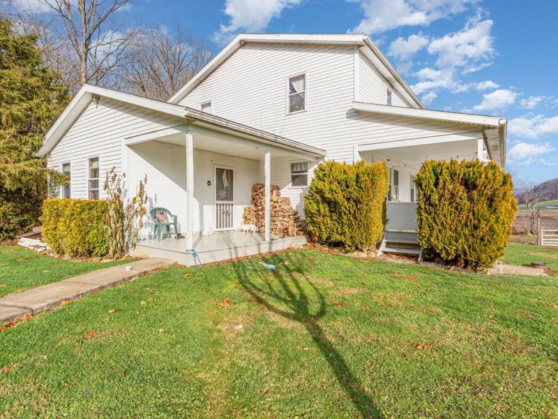 30870 Jug Run Road, Frazeysburg, OH 43822 Photo 3