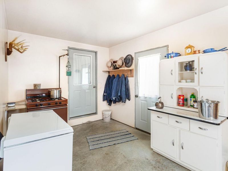 30870 Jug Run Road, Frazeysburg, OH 43822 Photo 8