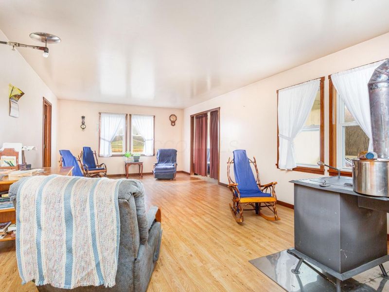 30870 Jug Run Road, Frazeysburg, OH 43822 Photo 9