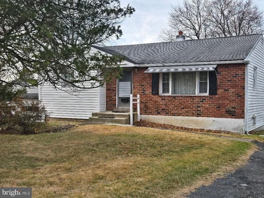 258 Garden Avenue, Horsham, PA 19044 Main Photo