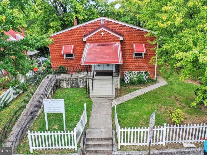 920 Whitmore Avenue, Baltimore, MD 21216 Main Photo