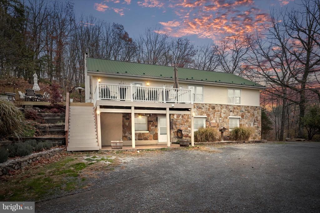 571 Martinsburg Road, Berkeley Springs, WV 25411 Main Photo