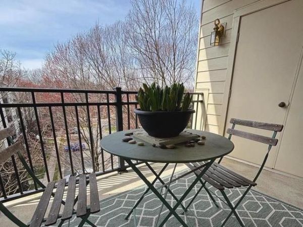 1334 GARDEN WALL CIRCLE, Unit 