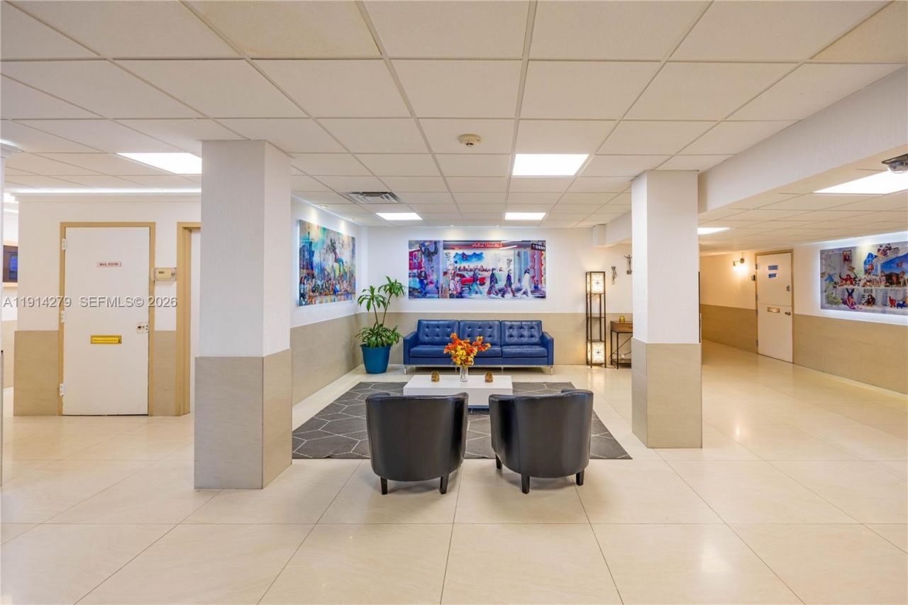 4164 Inverrary Dr, Unit 812, Lauderhill, FL 33319 Photo