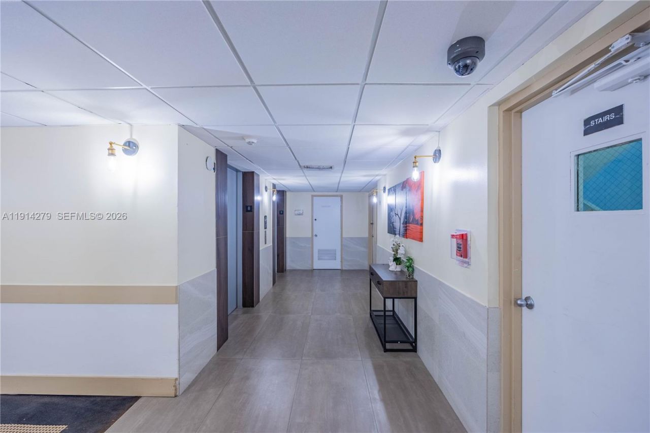 4164 Inverrary Dr, Unit 812, Lauderhill, FL 33319 Photo