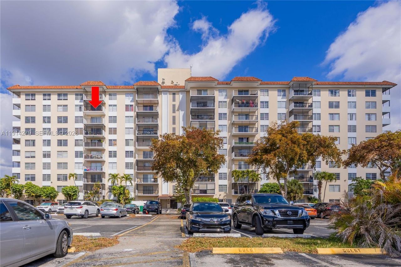 4164 Inverrary Dr, Unit 812, Lauderhill, FL 33319 Photo