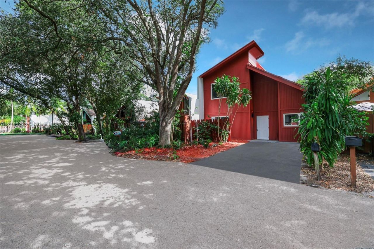 6884 NW 30th Ave, Fort Lauderdale, FL 33309 Photo