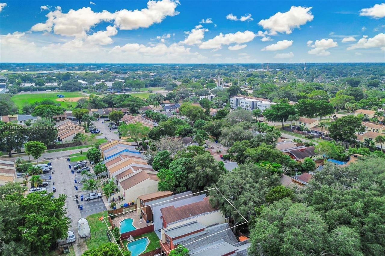 6884 NW 30th Ave, Fort Lauderdale, FL 33309 Photo