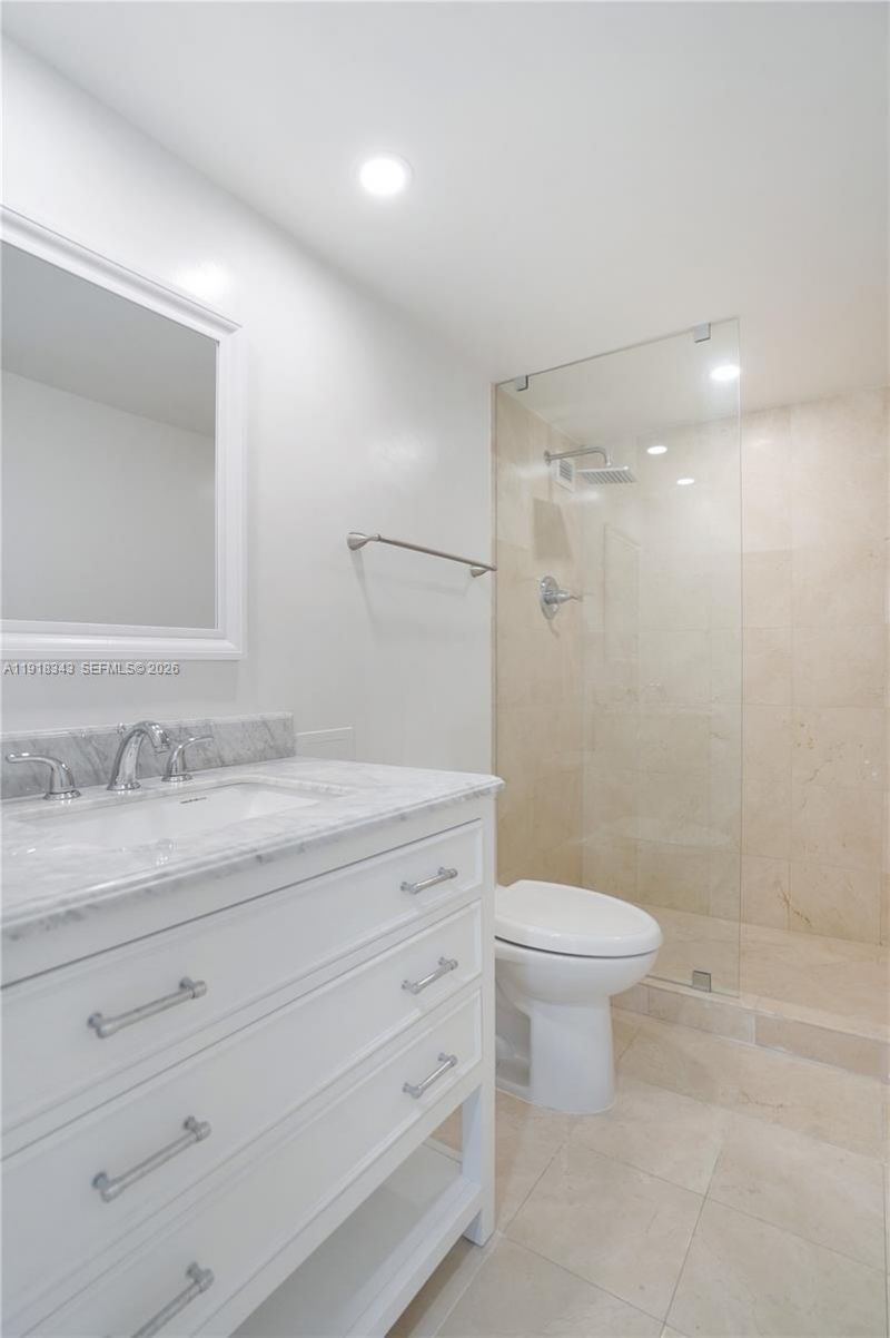 5101 Collins Ave, Unit 14K, Miami Beach, FL 33140 Photo