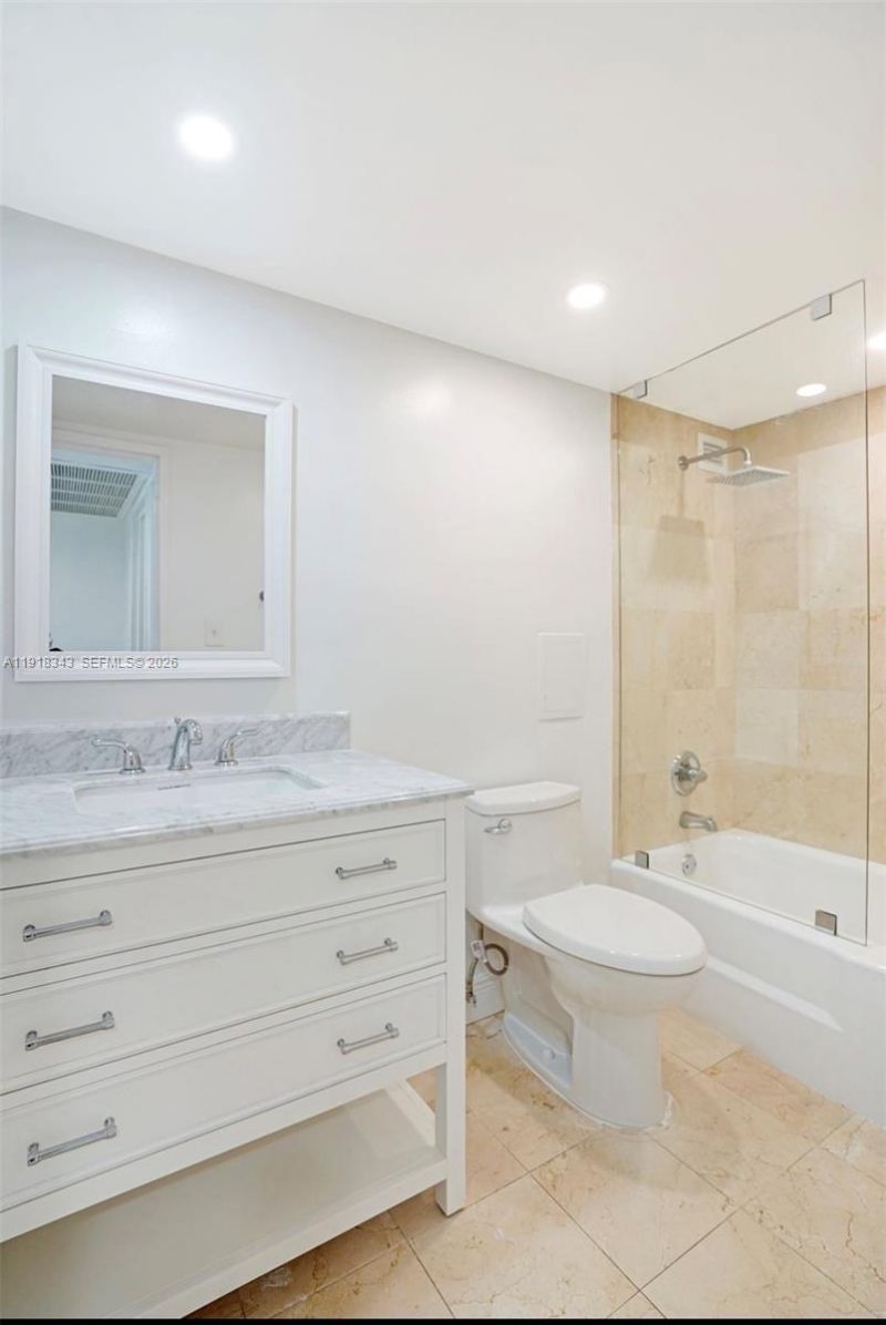 5101 Collins Ave, Unit 14K, Miami Beach, FL 33140 Photo