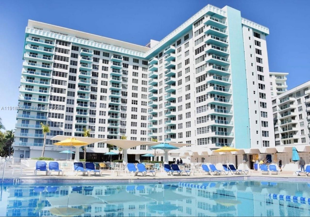 5101 Collins Ave, Unit 14K, Miami Beach, FL 33140 Photo