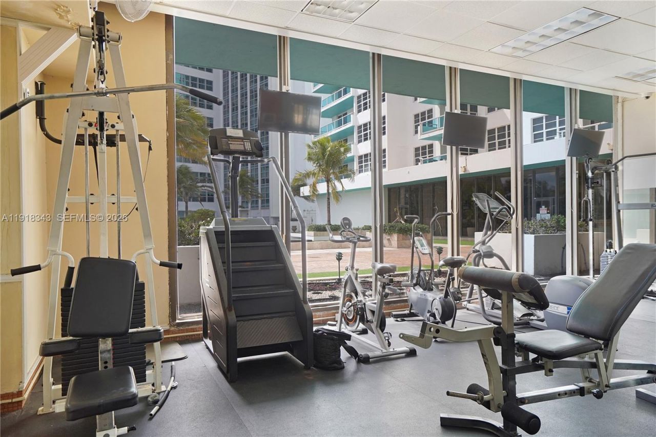 5101 Collins Ave, Unit 14K, Miami Beach, FL 33140 Photo