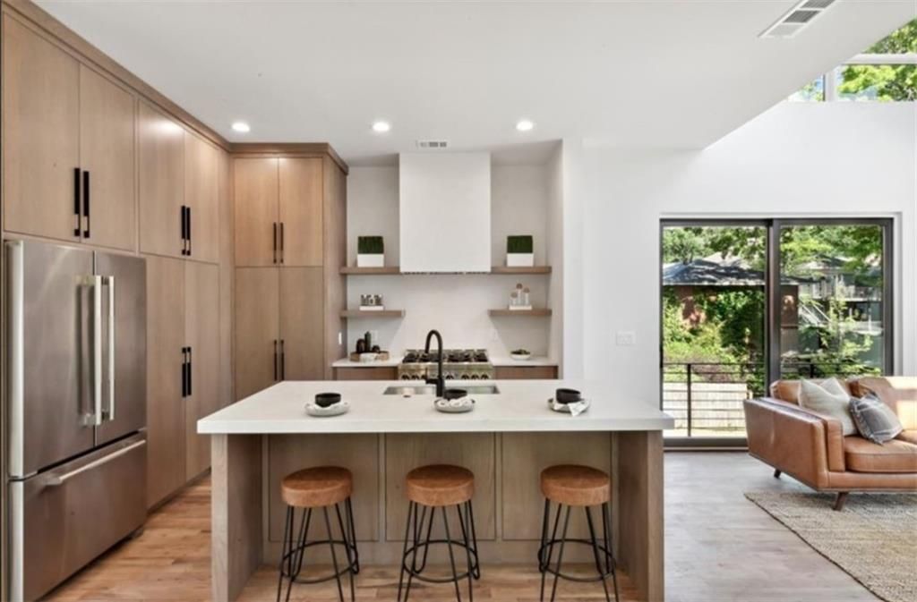 536 Highland Avenue Ne, Unit B, Atlanta, GA 30312 Main Photo