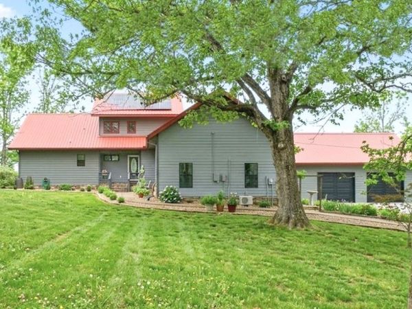 45 Bluff Road, Hardy, AR 72542