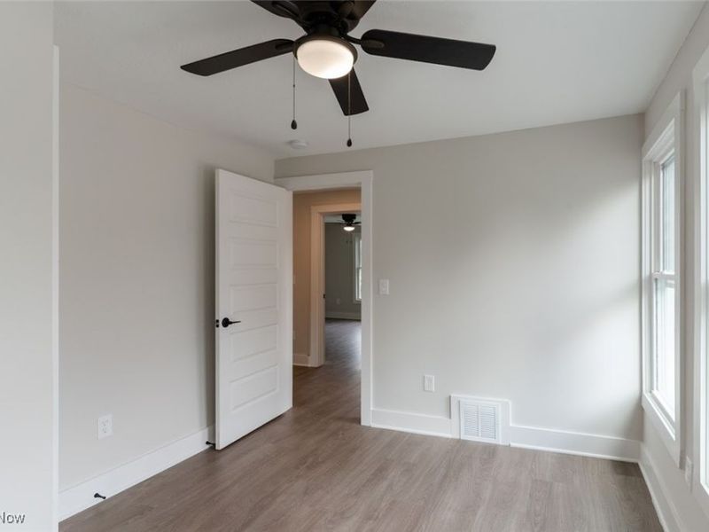 1464 E 123 Street, Cleveland, OH 44106 Photo 19