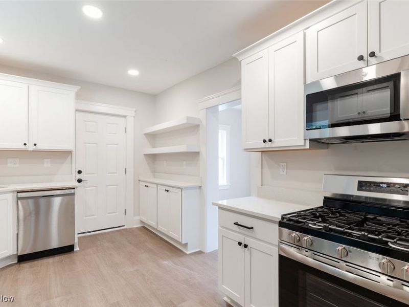 1464 E 123 Street, Cleveland, OH 44106 Photo 36