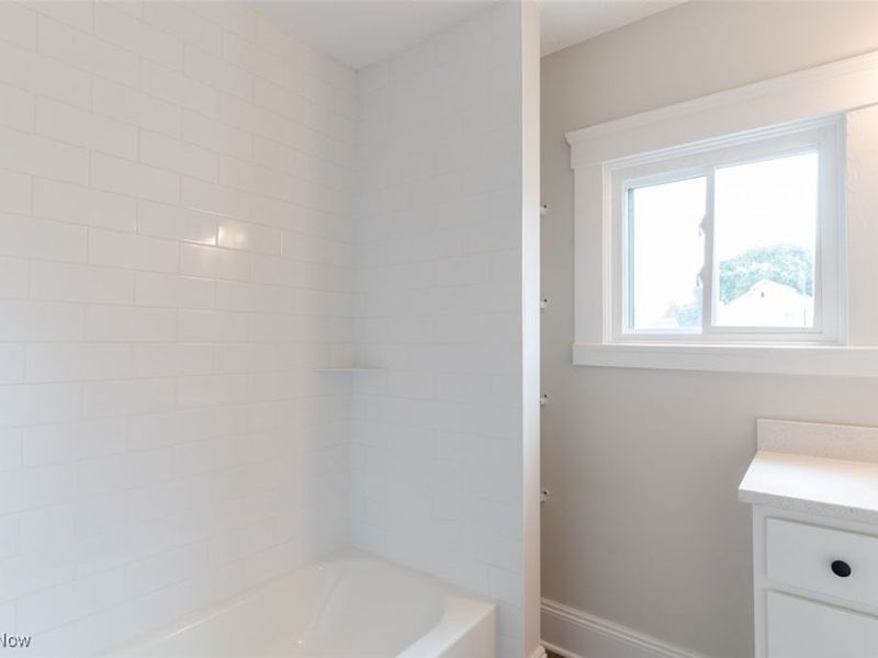 1464 E 123 Street, Cleveland, OH 44106 Photo 46