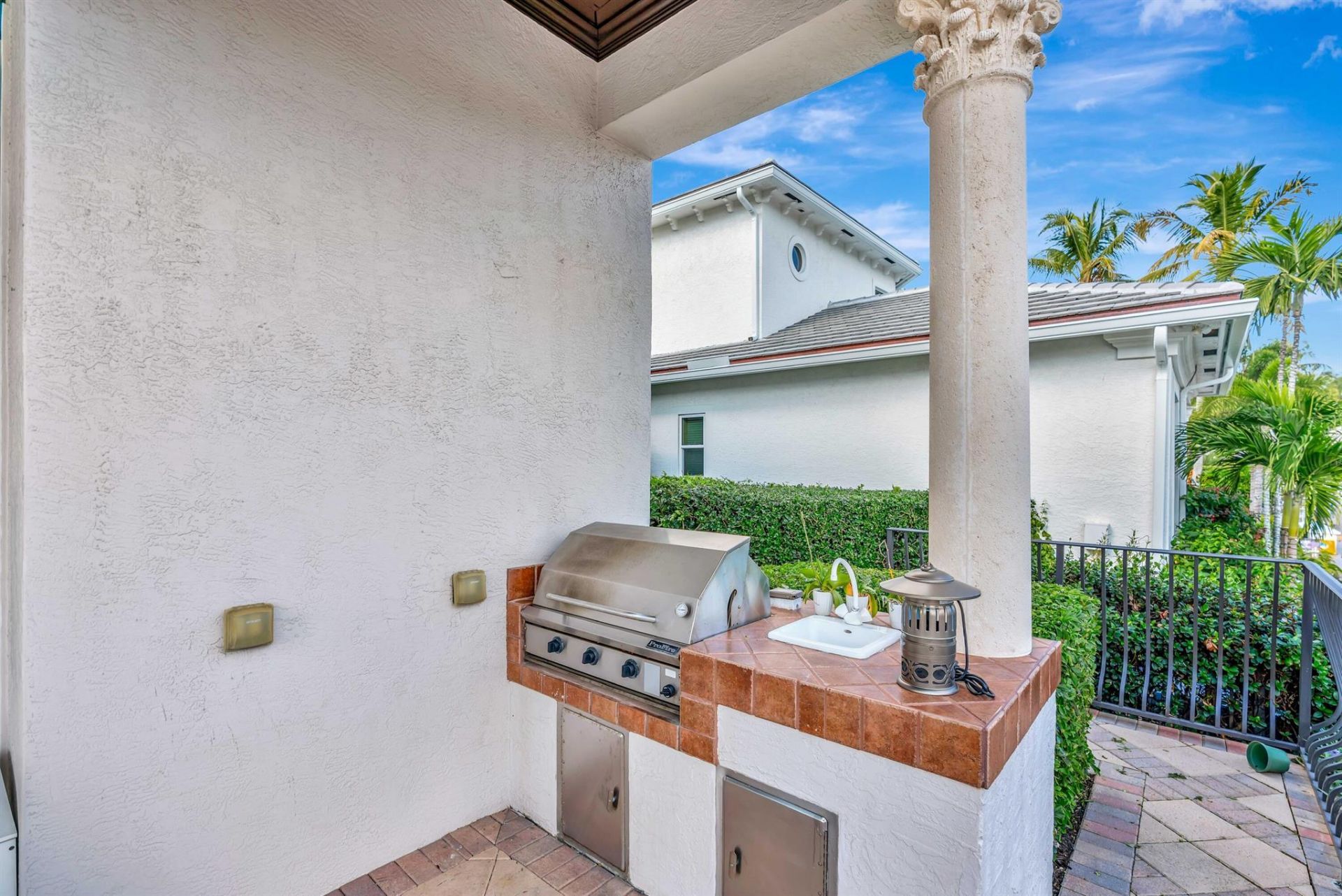 736 Harbour Isle Way, North Palm Beach, FL 33410 Photo