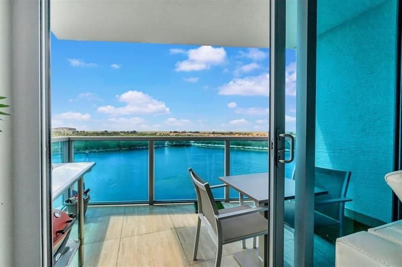 2641 N Flamingo Road, Unit 1105N, Sunrise, FL 33323 Photo