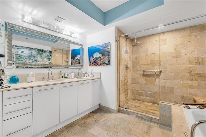 2641 N Flamingo Road, Unit 1105N, Sunrise, FL 33323 Photo