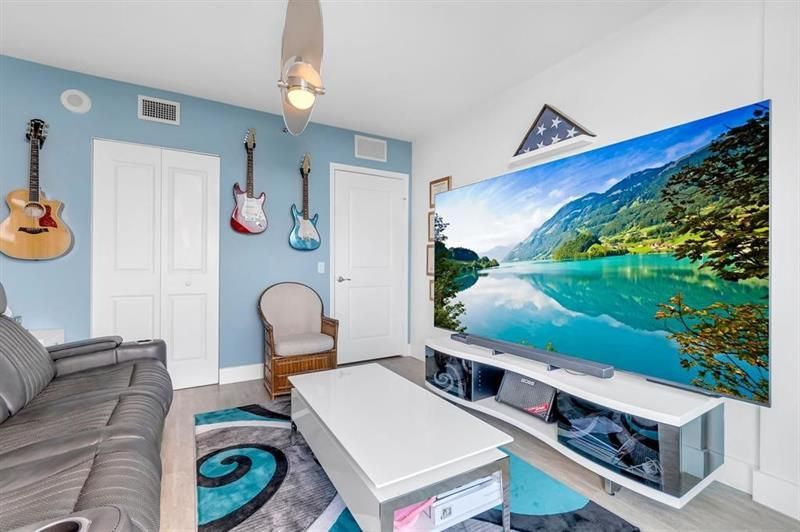 2641 N Flamingo Road, Unit 1105N, Sunrise, FL 33323 Photo