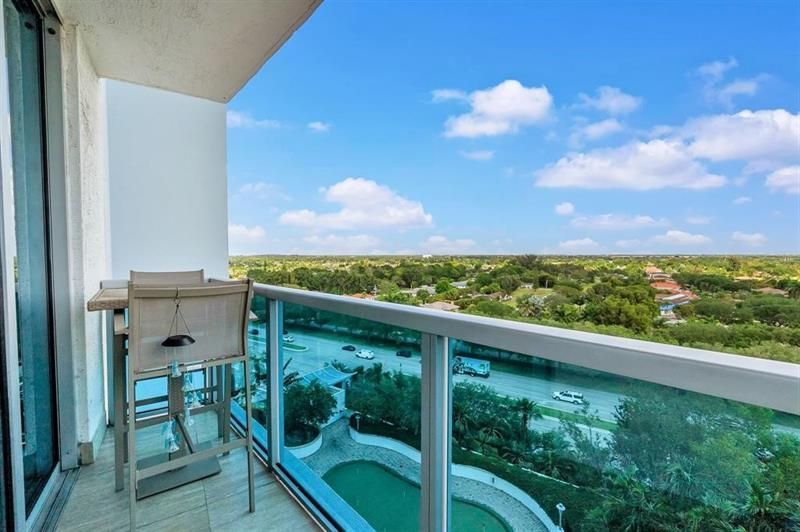 2641 N Flamingo Road, Unit 1105N, Sunrise, FL 33323 Photo