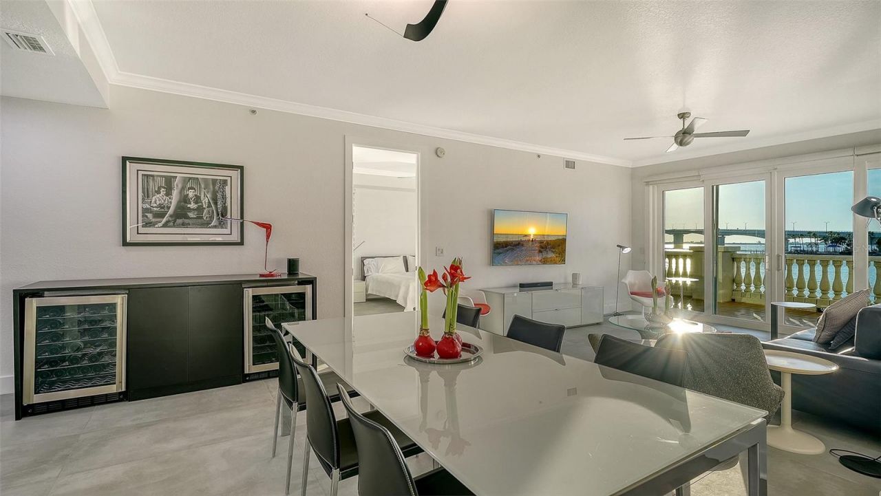 166 Golden Gate Point, Unit 22, Sarasota, FL 34236 Photo