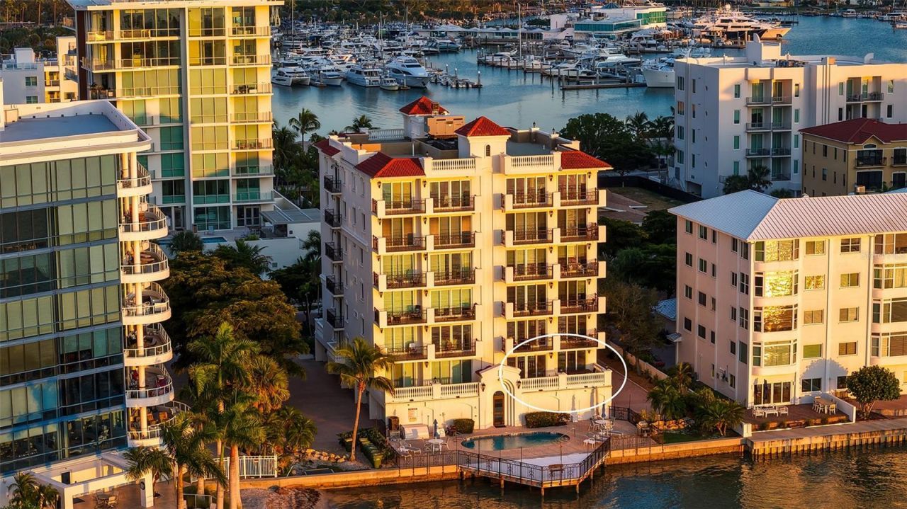 166 Golden Gate Point, Unit 22, Sarasota, FL 34236 Photo