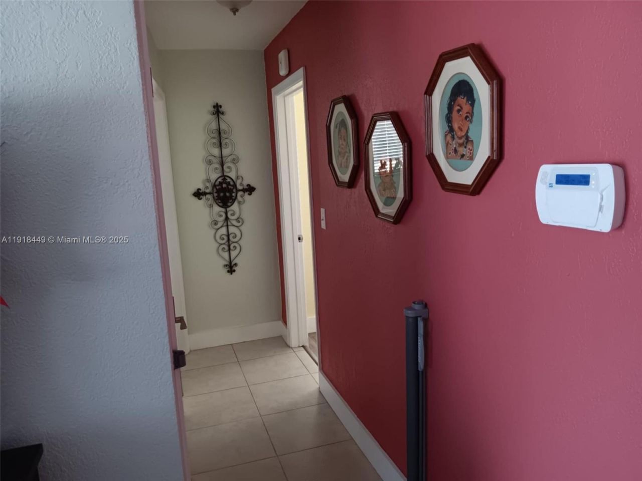 3002 NW 46th St, Tamarac, FL 33309 Photo