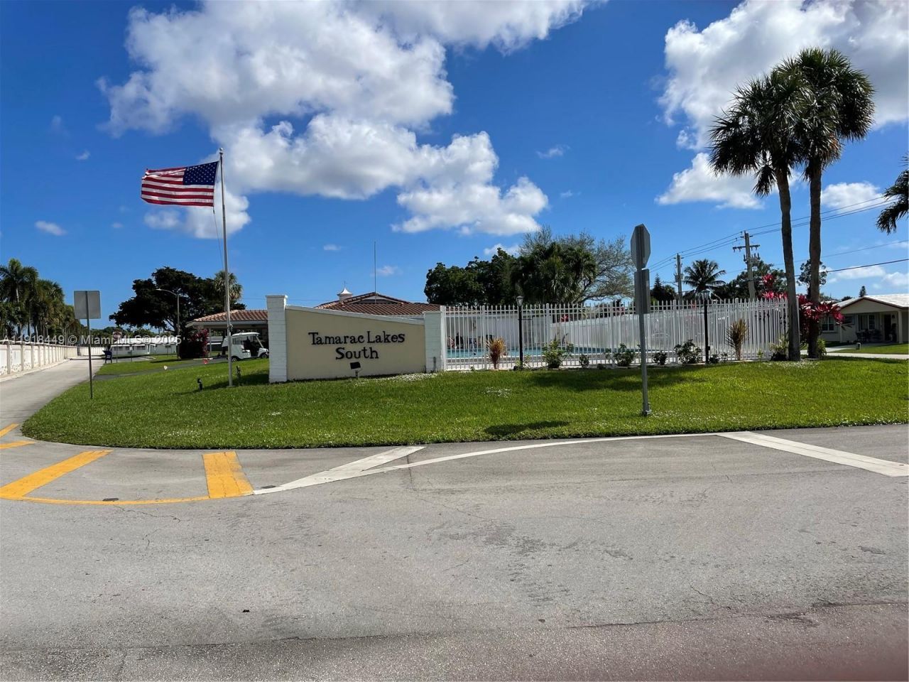 3002 NW 46th St, Tamarac, FL 33309 Photo