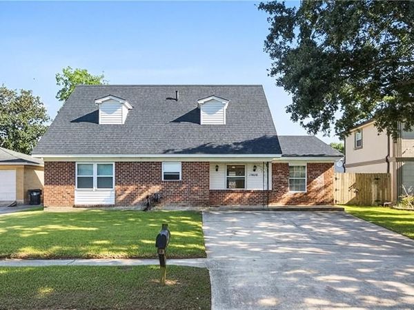 13028 DWYER Boulevard, New Orleans, LA 70129