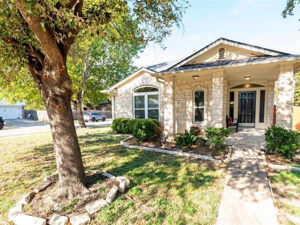 1416 Roxannes RUN, Pflugerville, TX 78660