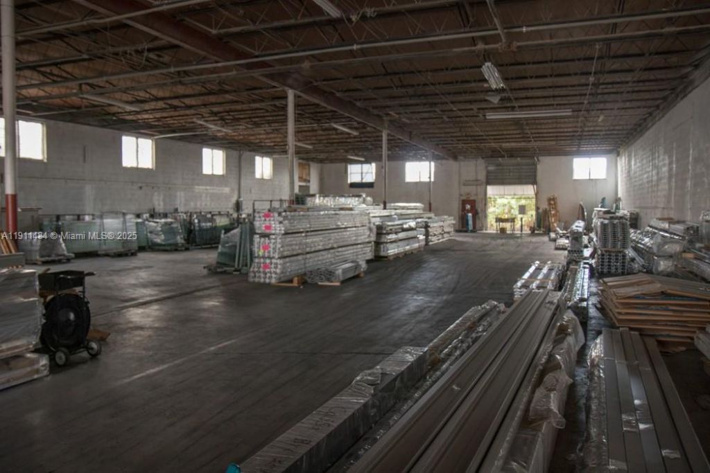 3171 E 11th Ave, Unit 3171, Hialeah, FL 33013 Photo