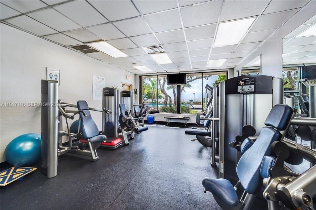 1901 N Ocean Blvd, Unit 12B, Fort Lauderdale, FL 33305 Photo