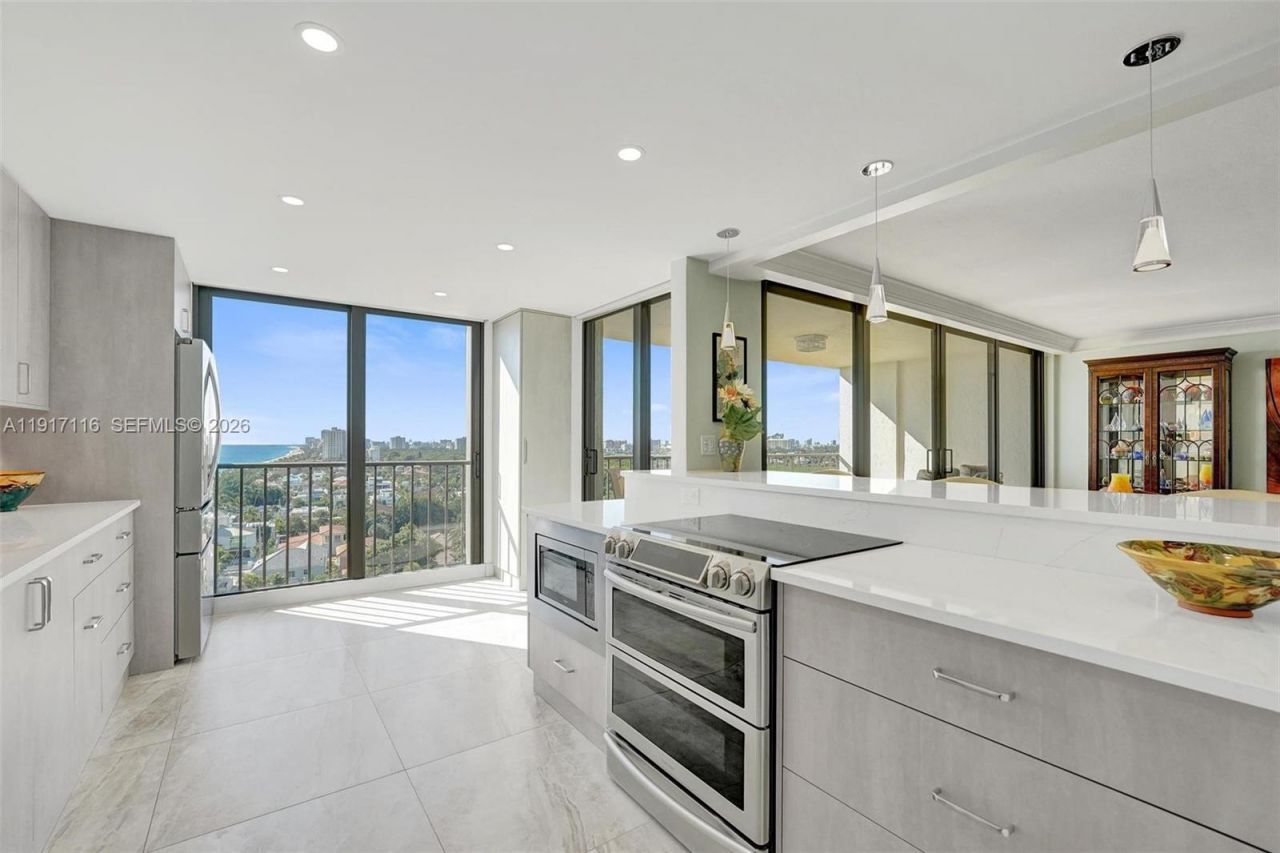 1901 N Ocean Blvd, Unit 12B, Fort Lauderdale, FL 33305 Photo