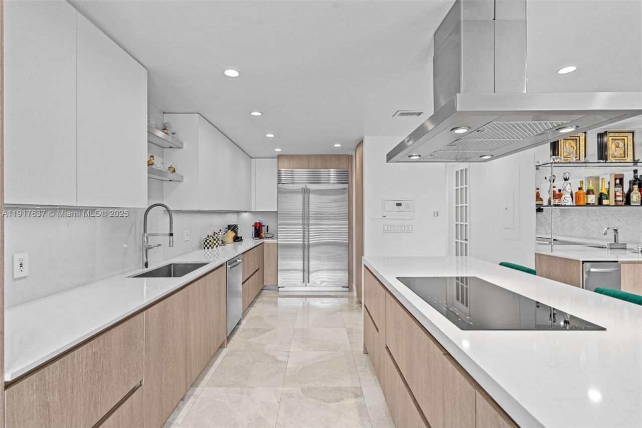 6124 Paradise Point Dr, Unit 6124, Palmetto Bay, FL 33157 Photo