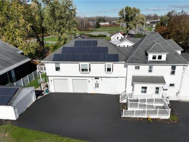 337 N Peterboro Street, Canastota, NY 13032