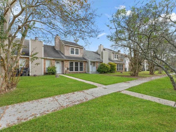 5203 Sleepy Hollow Dr, Unit #5203, Baton Rouge, LA 70817