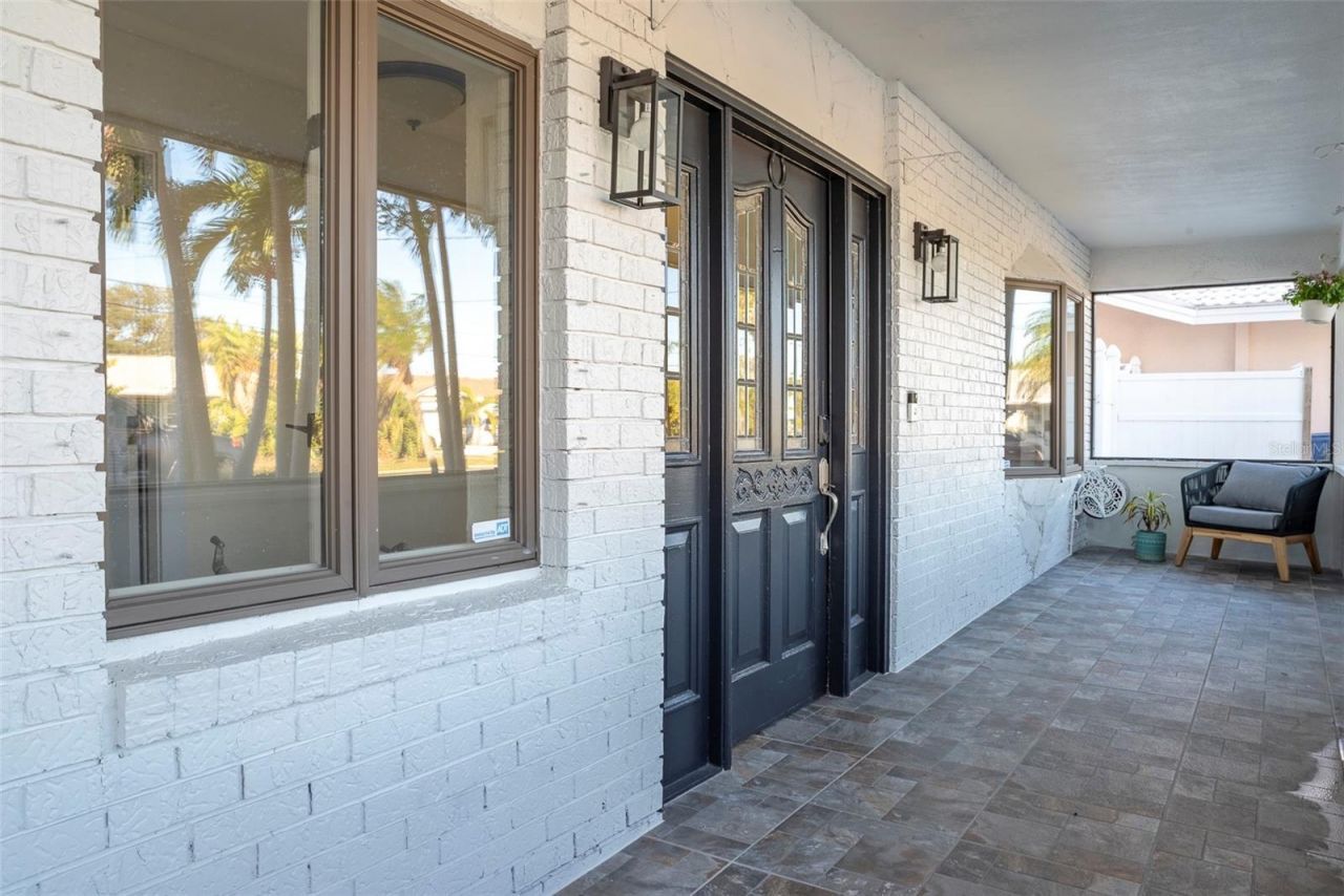 2710 Hibiscus Drive W, Belleair Beach, FL 33786 Photo