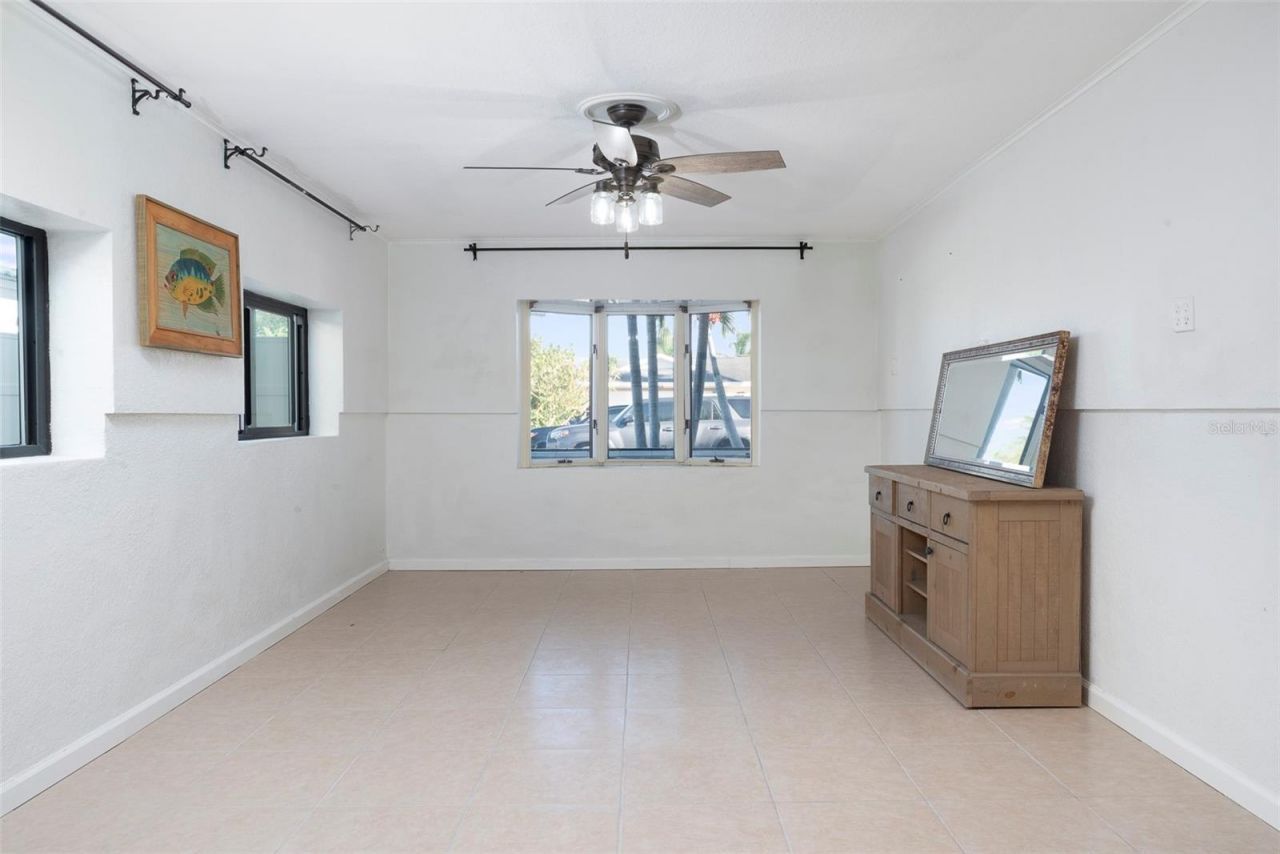 2710 Hibiscus Drive W, Belleair Beach, FL 33786 Photo